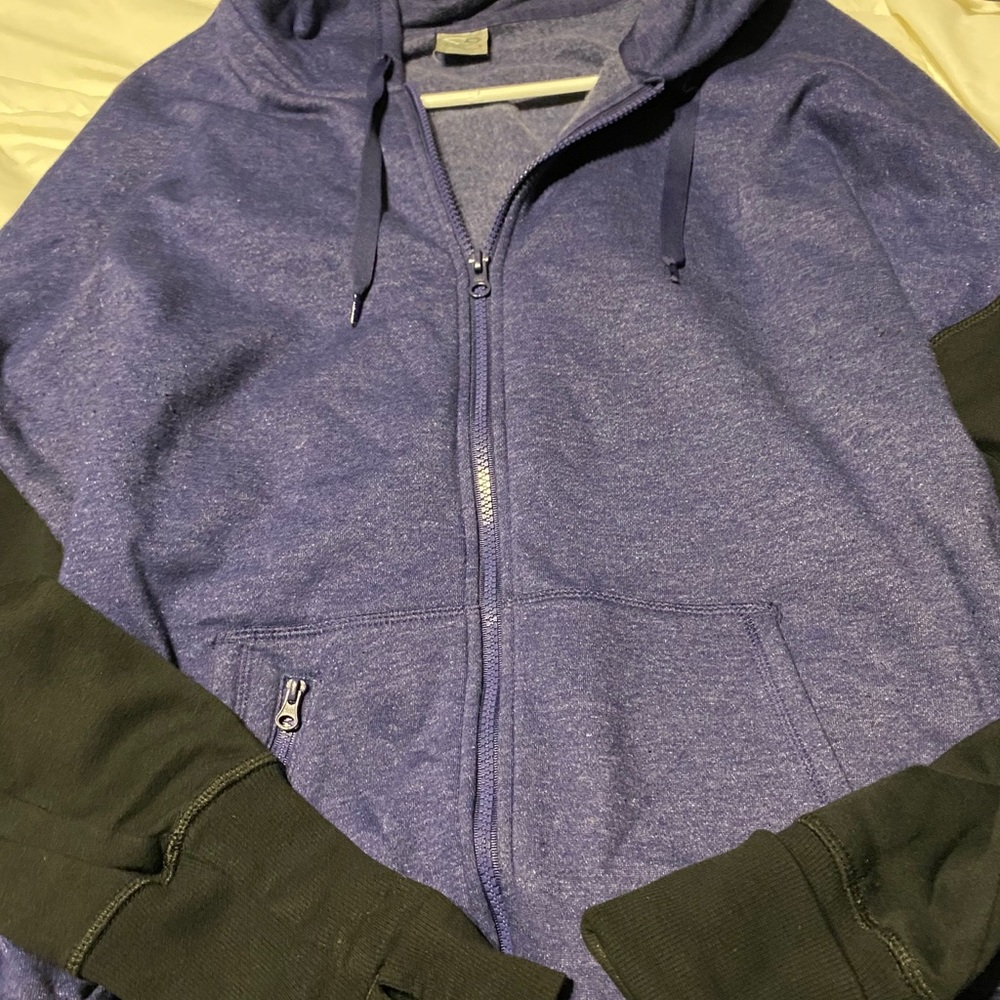 ChampionBlack and purple sweatshirt
